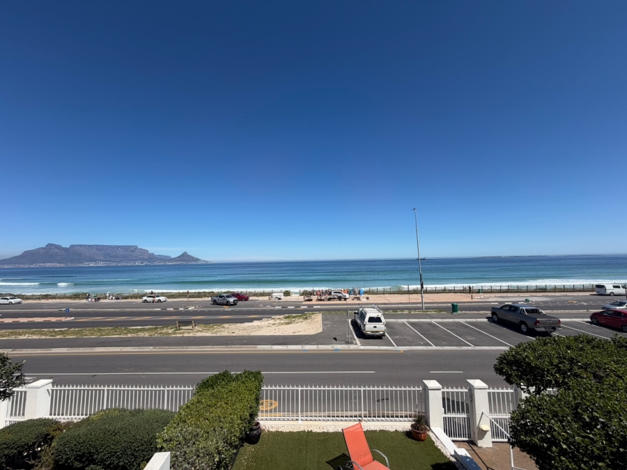 To Let 2 Bedroom Property for Rent in Bloubergstrand Western Cape
